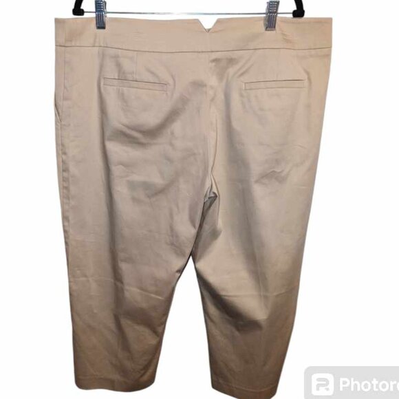 ATTENTION women's khaki capri pants size 18 stretchy modern fit w-152 - Picture 2 of 4